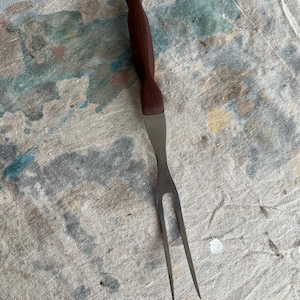 Vintage MCM Cutco No. 27 Meat Turning Carving Fork w/Thomas Lamb Wedge-Lock Handle, 11.5". Stainless steel. Made in USA. Vintage Cutco Logo.