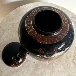 Vintage Japanese Black and Gold Ginger Jar image 4
