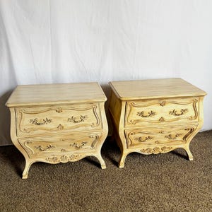 Vintage Italian Wooden Bombe Nighstands/Commodes With Cream Distressed Crackle Finish - A Pair