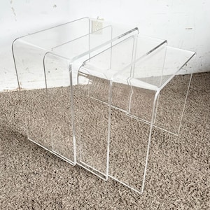 Postmodern Lucite Waterfall Nesting Side Table - Set of 3