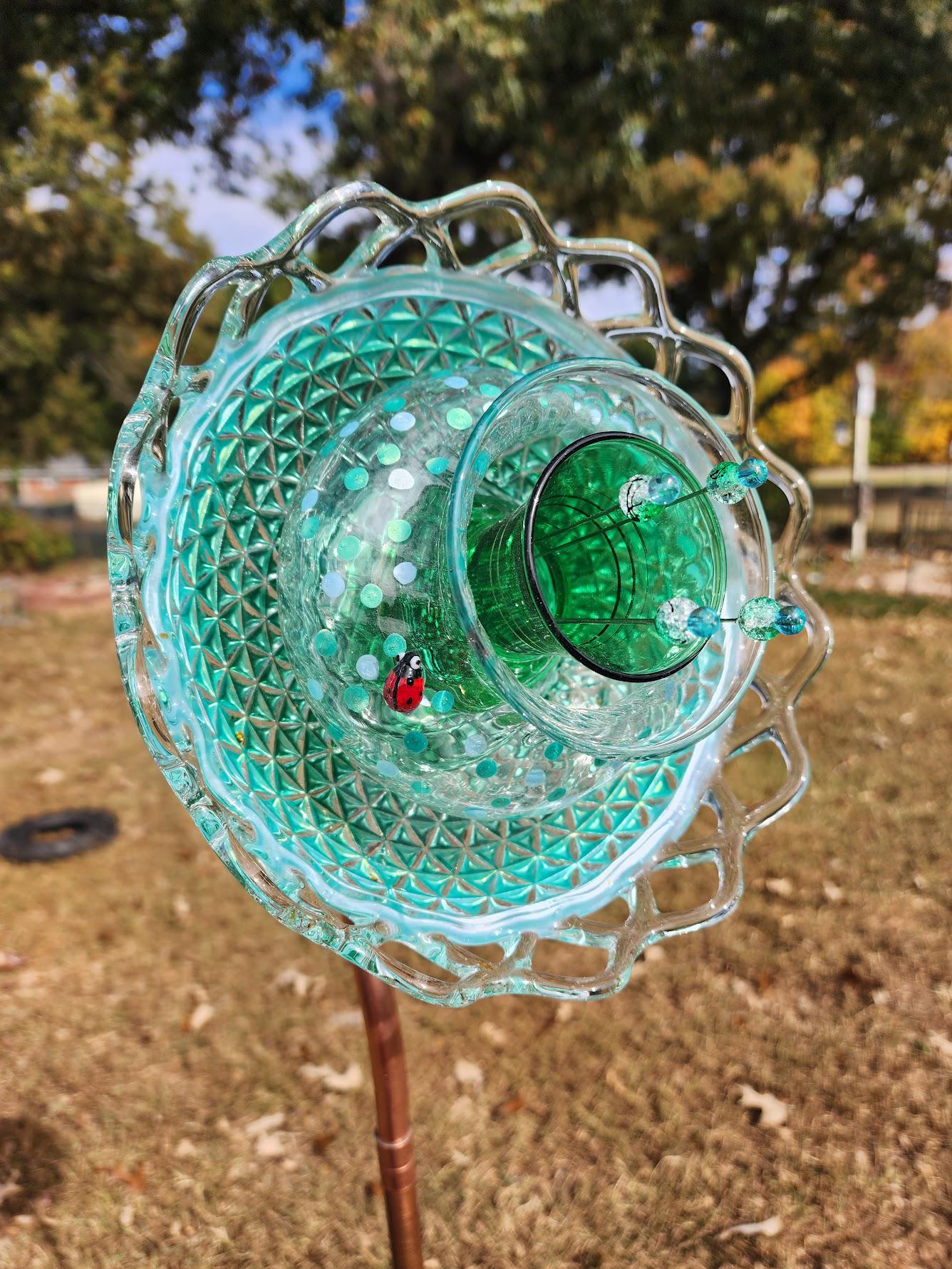 脚付きガラス皿　真鍮台座　ガラス柱 脚付きガラス皿 - Etsy 日本