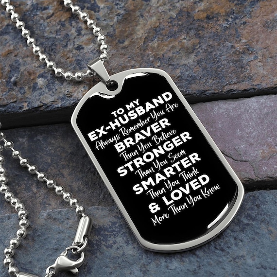 Necklace to remember a clearance dog