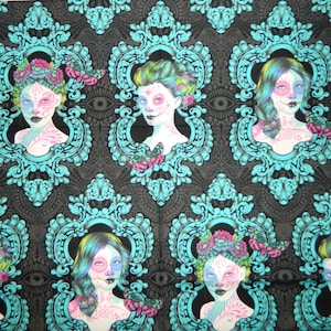 Blue De La Luna, motif « Possessed » CAMEO 100 % coton matelassé, Tula Pink - 3 faces disponibles en 2 coupes