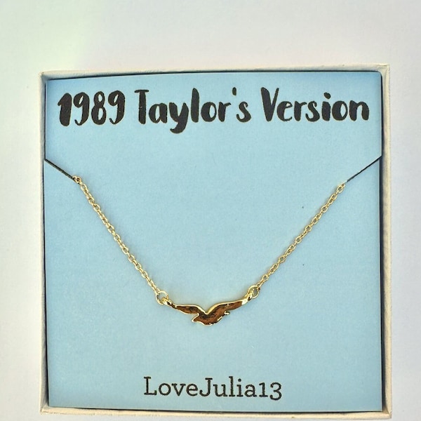 1989 Necklace Set / Seagull Charm / Light Blue Beads / Gold Tone Chain / Albums Jewelry / Gold Tone Necklace / Beaded Choker / Gift