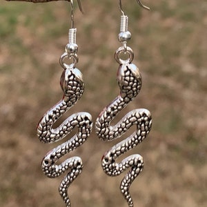 Cool Delicate Snake Earrings // Dangle Earrings / Hypoallergenic & Nickel-free 925 Sterling Silver Earring Hooks // Concert Jewelry image 2