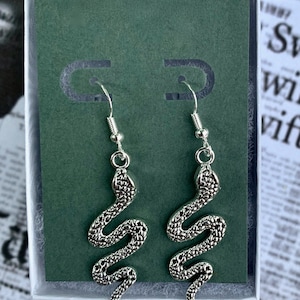 Cool Delicate Snake Earrings // Dangle Earrings / Hypoallergenic & Nickel-free 925 Sterling Silver Earring Hooks // Concert Jewelry image 3