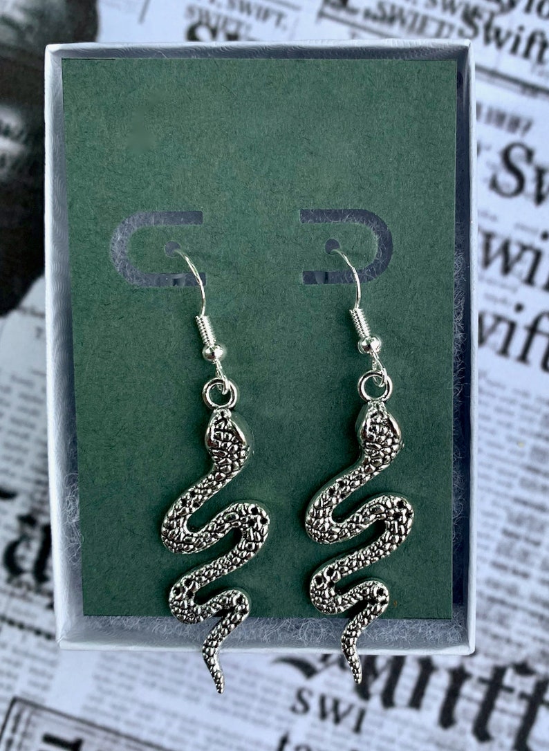 Cool Delicate Snake Earrings // Dangle Earrings / Hypoallergenic & Nickel-free 925 Sterling Silver Earring Hooks // Concert Jewelry image 3