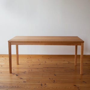 Massief houten eettafel van beukenhout, op maat gemaakt, modern