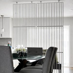 カスタムサイズの無垢材ルームディバイダー：スラットパーティション、ホームプライバシー