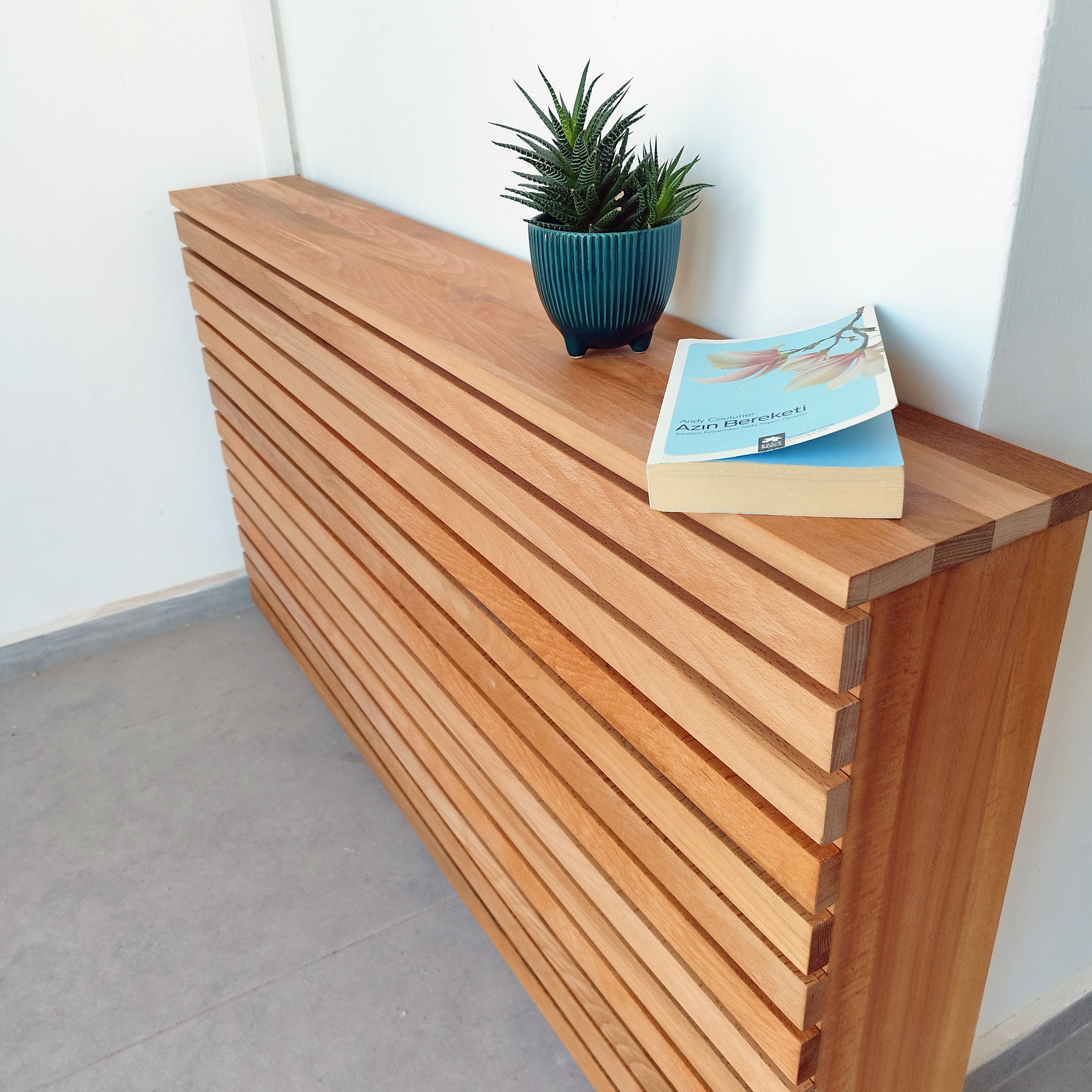 Deko-Heizkörperabdeckung Mit Süßem Katzenmotiv – Wärmedurchlässiger Staubschutz (100 Cm, Weiß)