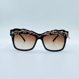 Chanel A40860 / 80s /  Vintage Square Geniune  Spike Pattern  Unique Sunglasses / Women Frame / NOS / Made İn İtaly