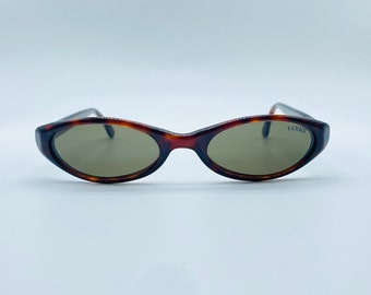 Yanks Mod. 1339 / 90s / Vintage Micro Slim Tortoise Cat eye Sunglasses / Women & Men Frames / NOS