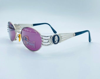 90s Vintage Oval Sunglasses: Pharaoh Temple Trim, Metal Frame, Made in Italy