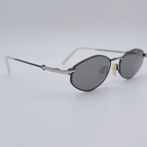 Rodenstock R 4128 D Titanium, Vintage 90s black and silver small hexagon sunglasses , frames mens & womens , NOS