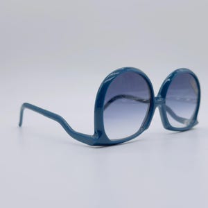 Silhouette Mod 62 , 70s , vintage unique oversize sunglasses , women & men frames , NOS