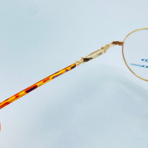 Personal Optinion Vintage 2056 605 .Gold shops Plated And Metal Tourtle 90s Small Circle Eyeglasses Frames Mens & Womens NOS