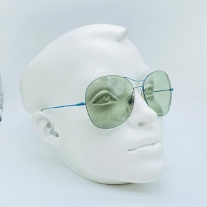 Safilo UFO 3501 , 80s , Vintage Authentic And Rare Ultralight Oversize Aviator Sunglasses , Women & Men Frames , Tinted Green Lenses , NOS