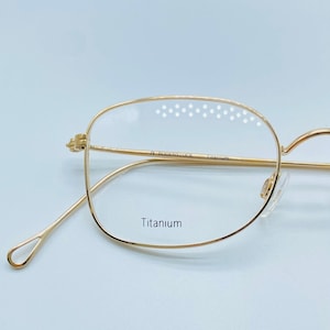 Rodenstock R 4418 90s Vintage Oval Square Titanium Unique Eyewear Mens & Womens Frame NOS Made in Japan