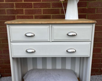 dog bed sideboard