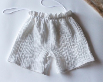 Stylish baby shorts - Cream white. Double gauze / muslin beach short