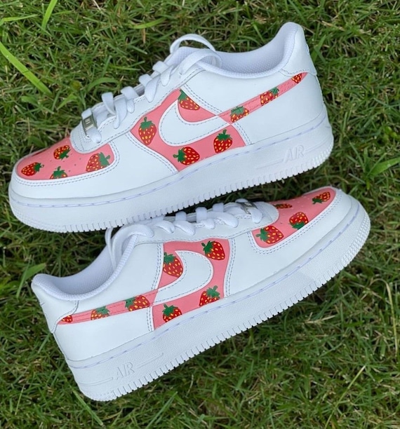 nike air force 1 strawberry