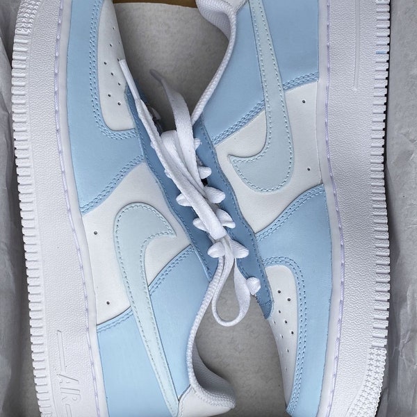 Baby Blue custom Air Force one