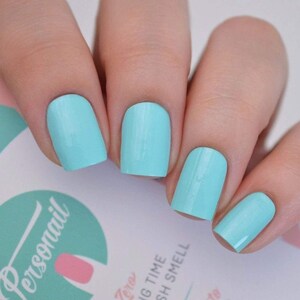 Aqua Nail Polish Wrap