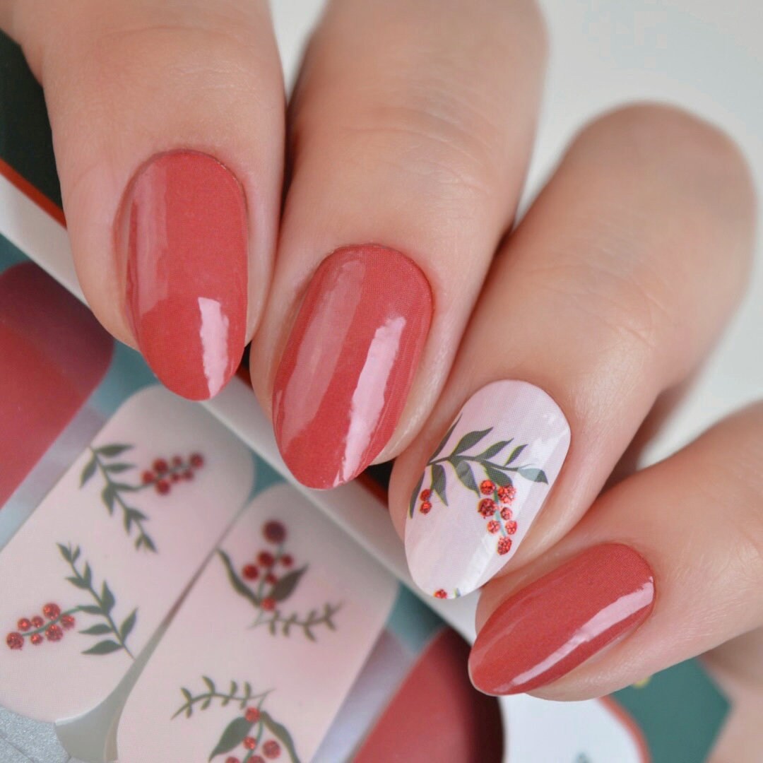 Mistletoe Nail Polish Wrap - Etsy