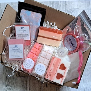 Wellness Gift for Relaxation Self Care Bath and Body Essentials Relaxing Mothers Day Spa Bundle Soothing Self Care Gift Body Care Present