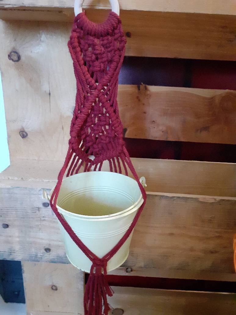 Suspension Macramé Mural Bordeau