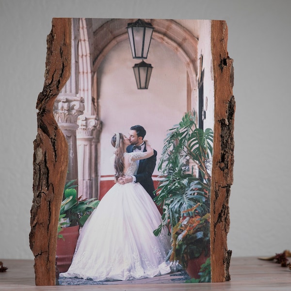 Custom photo on wood bark edge as unique photo gift wood photo print, 5th anniversary gift custom photo frame, Mothers Day Gift Idea for Mom