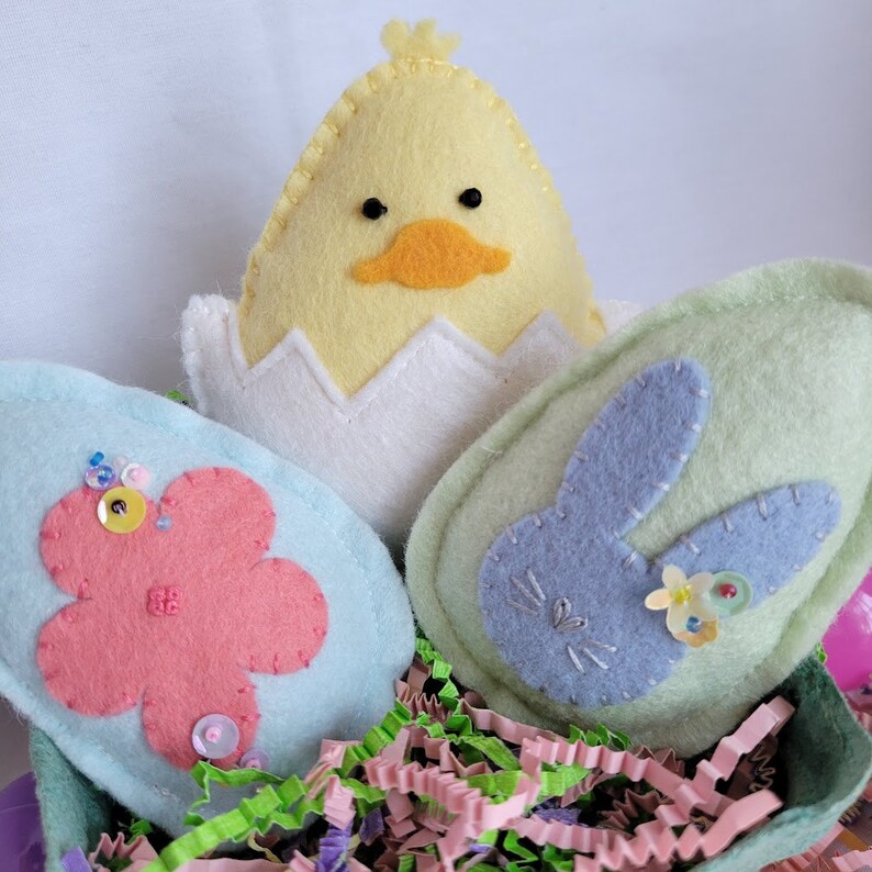 Easter Chick and Eggs Basket Easter Ornaments Felt Egg Ornaments Chick