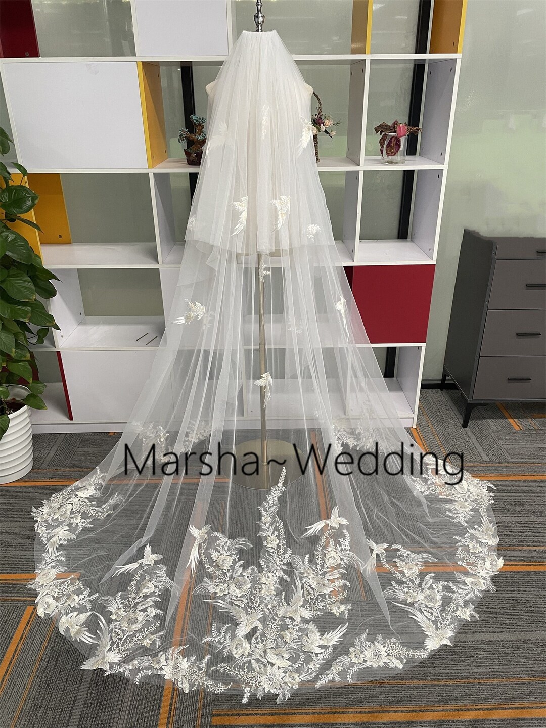 Unique Wedding Veil, Champagne/white Lace Bridal Veil, Embroidery Birds