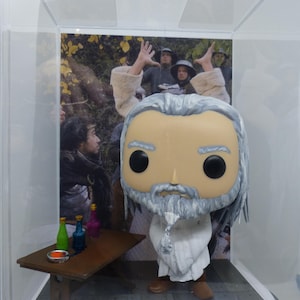 Figura pop personalizada de Merlín (inspirada en la serie Kaamelott)