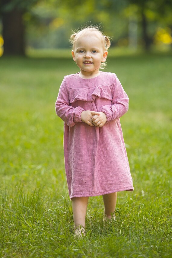 pink muslin dress Ligh pink pleated dress, with long muslin scarve