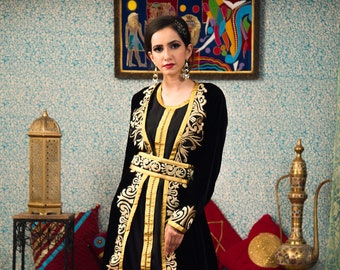 Black and Gold Designer Israeli Embroidery Arabic Maxi Stylish Moroccan Party Ware Wedding Dubai Takchita Kaftan With Free Plain Hijab