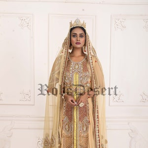 Ethnic Embroidery Persian Kaftan in Beige