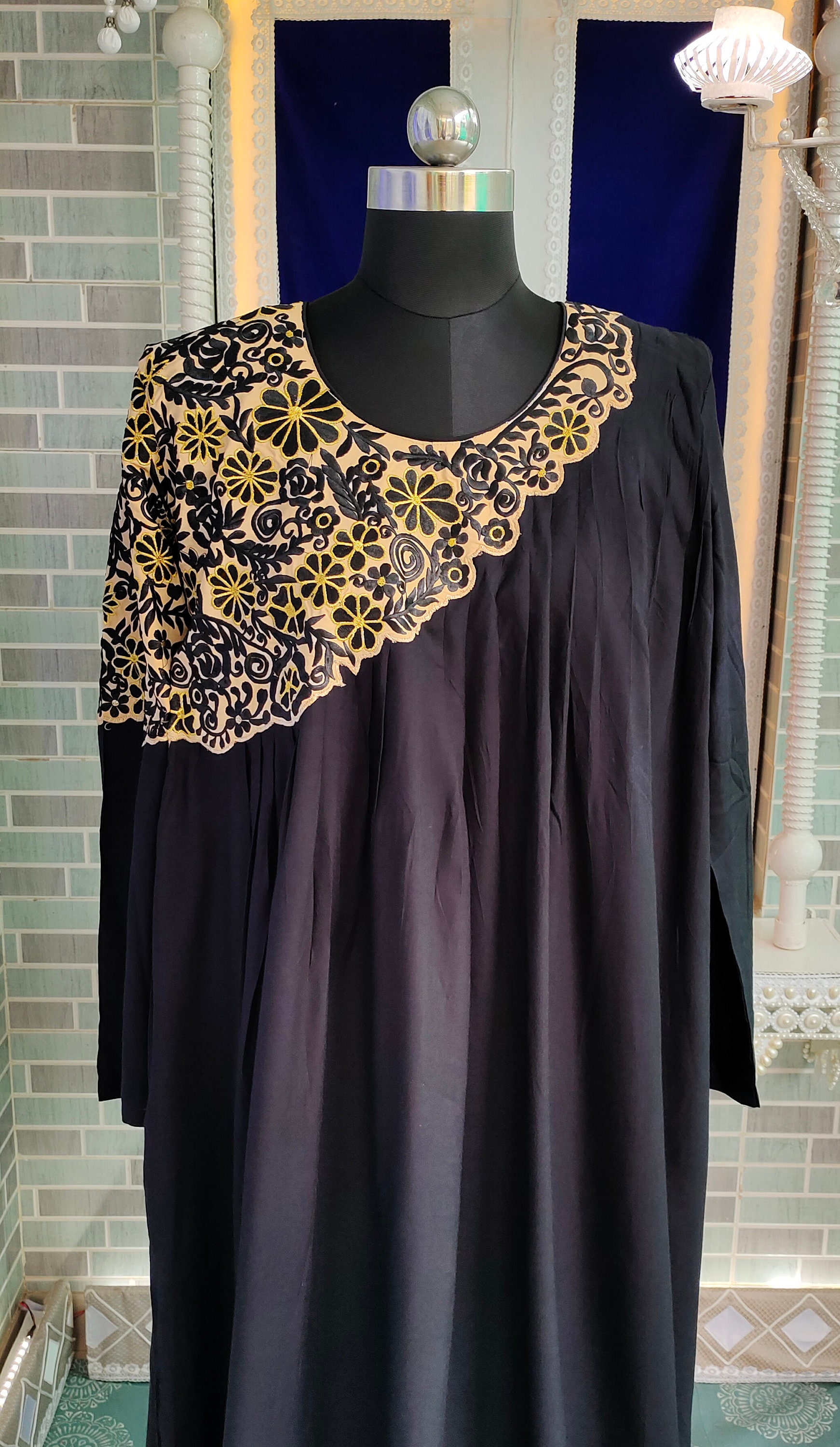 black dress design 2020 Black Beaded Lace Cap Sleeve Dramatic 3D Rose Dress
