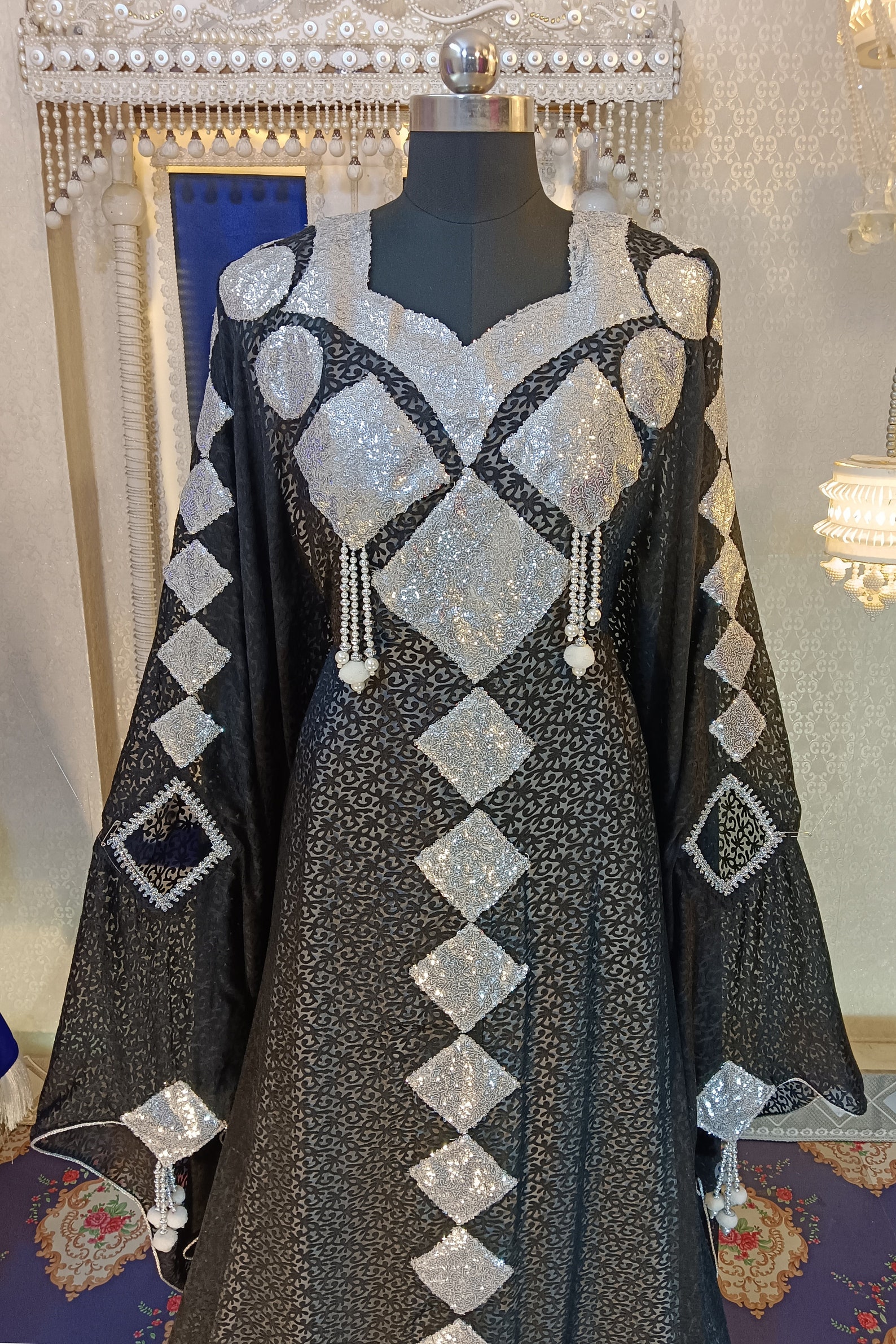 Black White Brasso Takchita Kaftan With Free Hijab Etsy black-white-brasso-takchita-kaftan-with-free-hijab-etsy