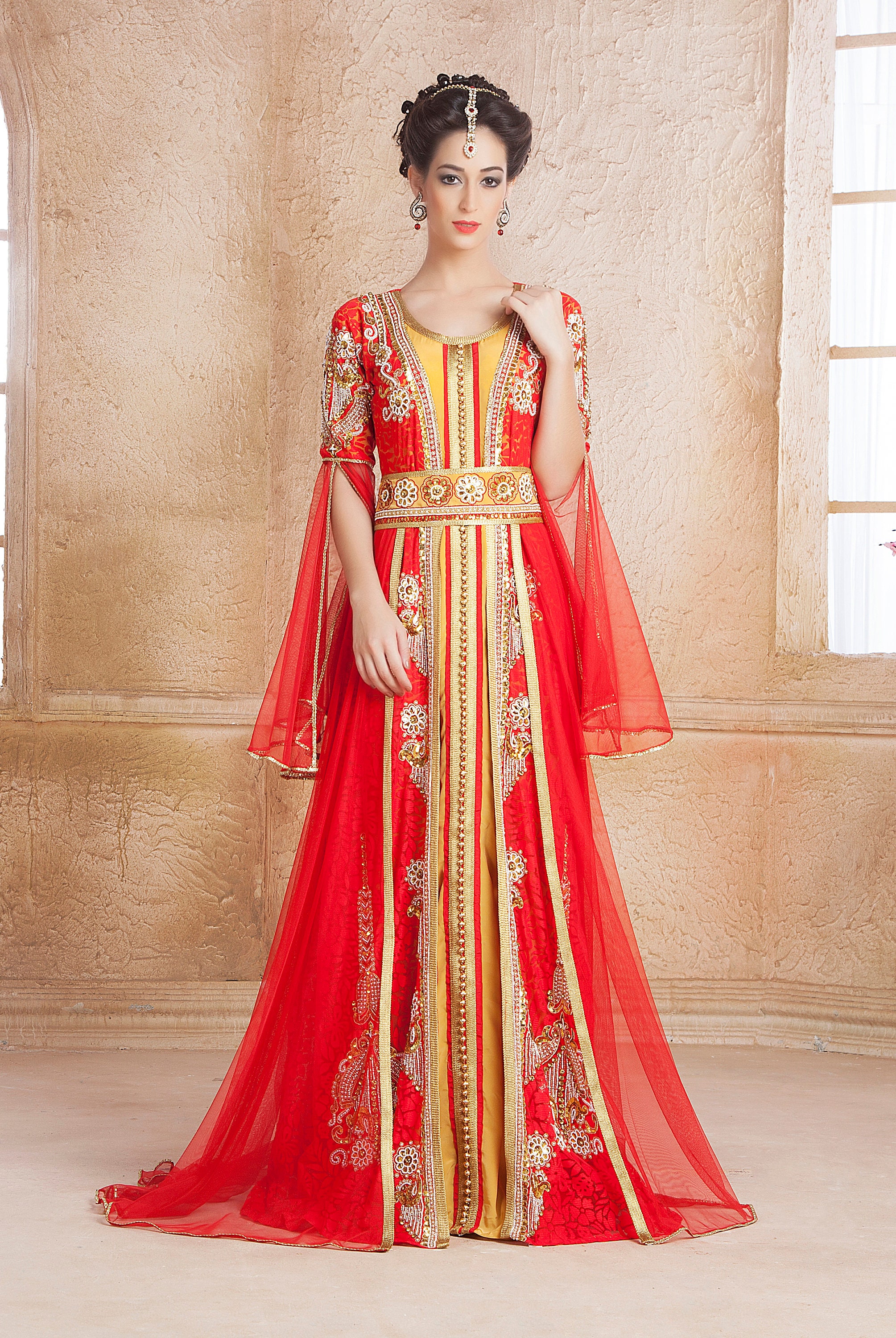 Rouge et jaune dore Designer arabe Gleaming Party Wear Style marocain Caftan Mariage islamique Perle a la main Maxi Takchita Caftan pour les femmes Etsy Canada
