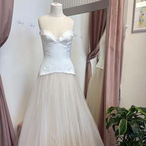 Silk Wedding Corset Top with Cups – Bridal Corset, Waist Trainer