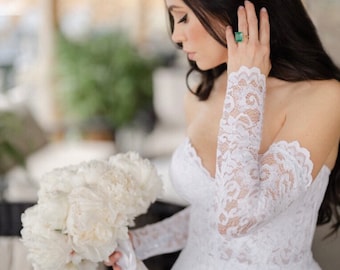 Lace Bridal Sleeves, Detachable Wedding Gloves with Buttons