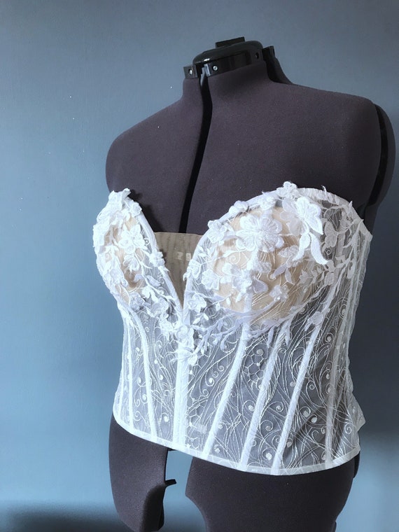epine lace tulle bustier White 美品 lace tulle bustier （2color） | épine