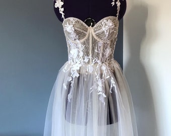 Wedding corset dress Beach wedding gown floral 3d Bridal dress Transparent dress Beach bridal dress, wedding transparent dress Lila