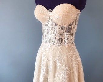 Chantilly Lace A-Line Wedding Dress, Corset Bridal Gown