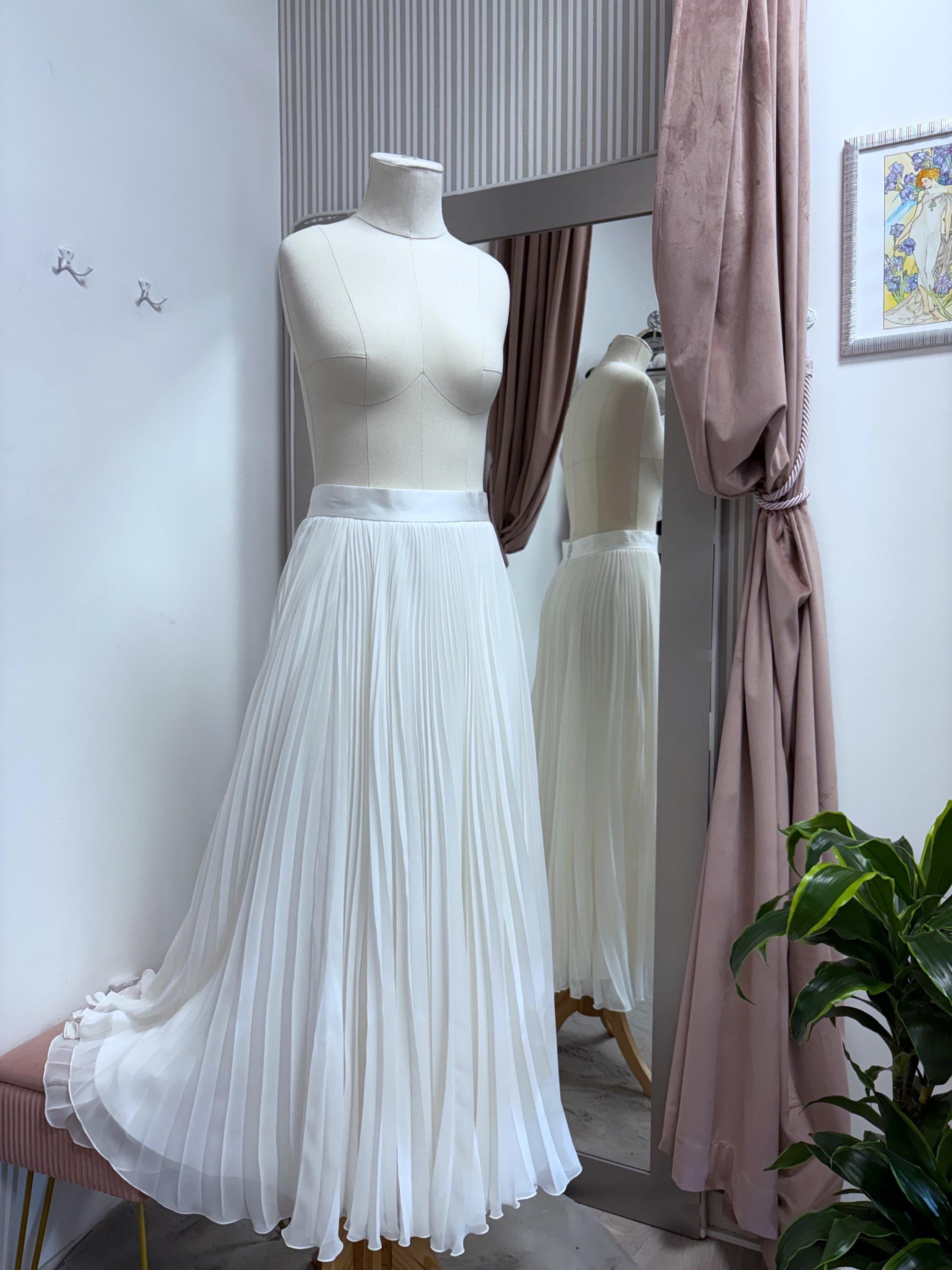 Chiffon Pleated Wedding Skirt