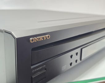 Onkyo DV-CP702 dvd-wisselaar voor 6 schijven Dolby DTS Progressive Scan, mp3 (wma), zoals het is