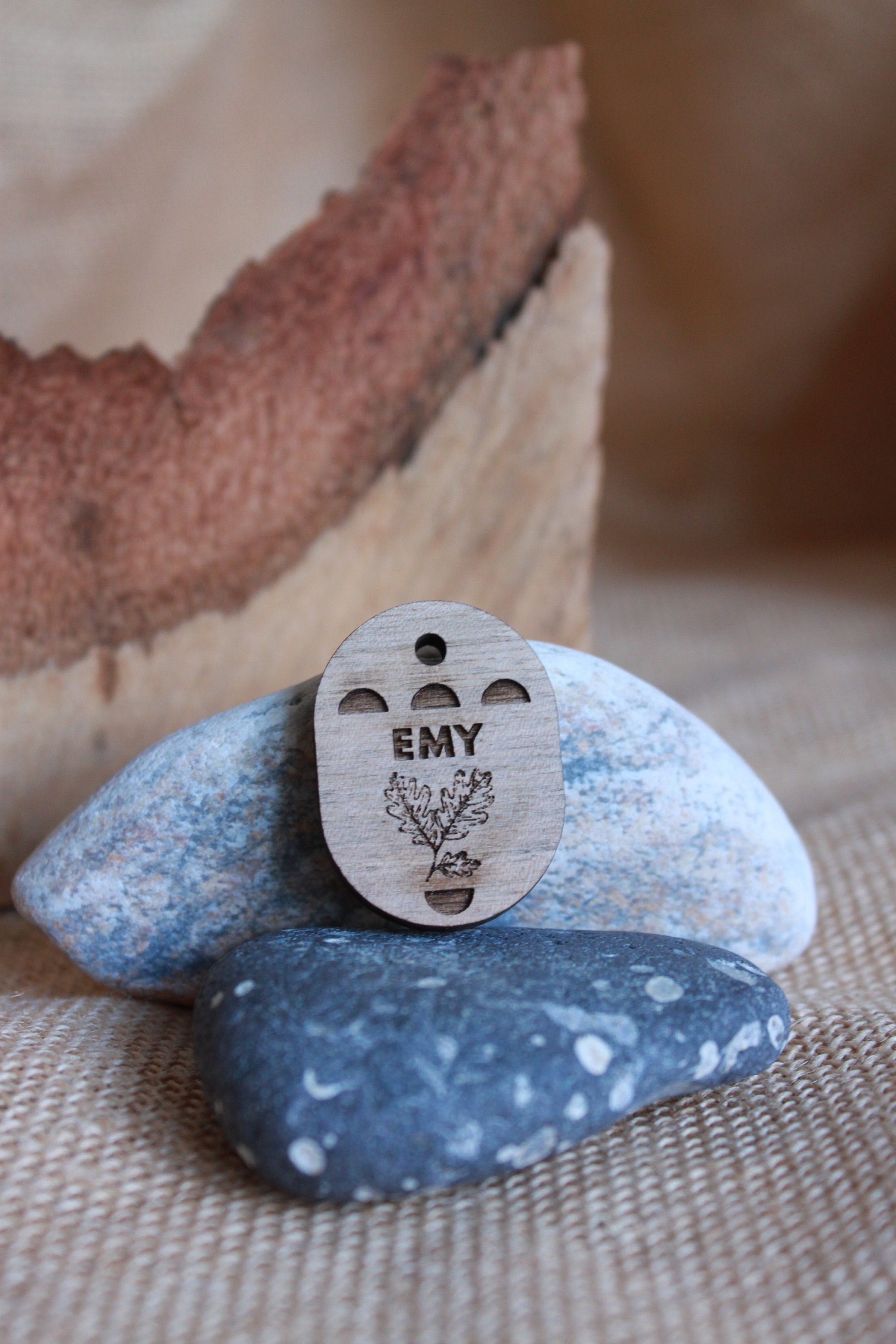 Médaille Pour Chien en Bois - Modèle Emy