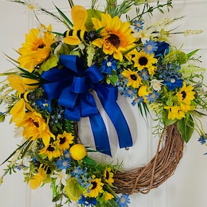 Lemon and Sunflowers Grapevine Wreath for Front Door| Lemon and bumblebees Decor| Lemon Wreath| Mother&#39;s Day Gift For Front Door