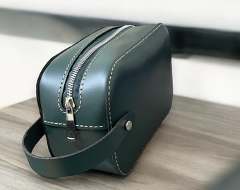 PDF Leather Pattern – Dopp Kit / Toiletry Bag – Printable Men’s Travel Organizer Sewing Template